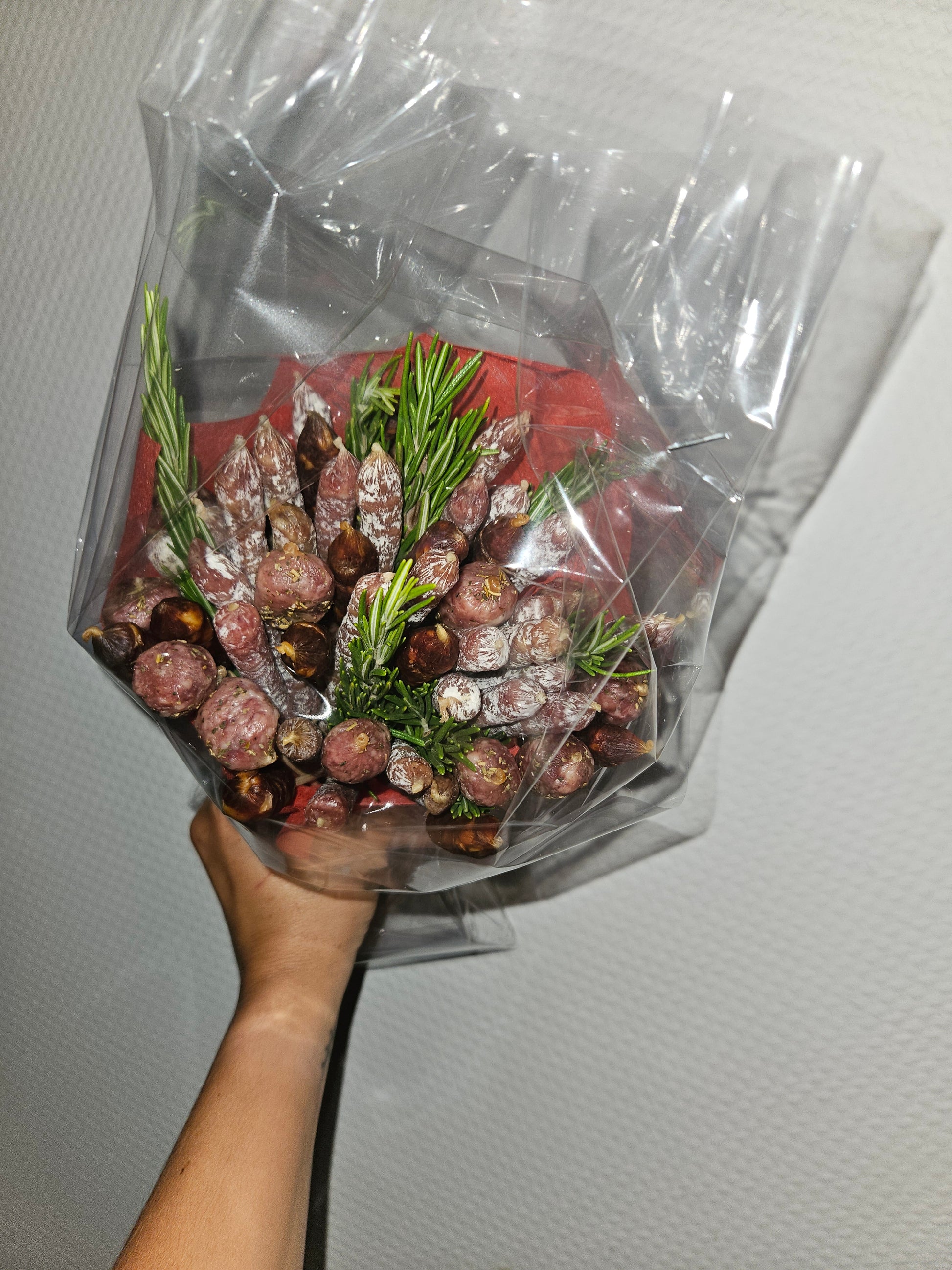 Bouquet de saucissons artisanaux pour cadeau apéritif original