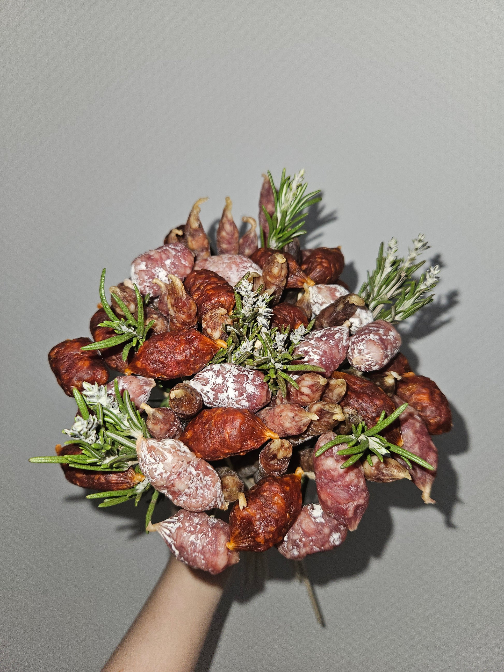 Bouquet de saucissons artisanaux pour cadeau apéritif original